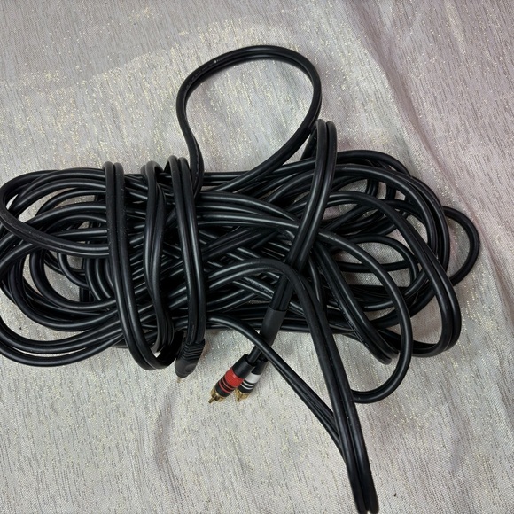 Black Audio Cable with Red and White Connectors - Picture 2 of 3
